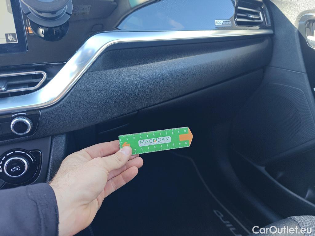  KIA  Niro KIA e- / 2016 / 5P / crossover e- 150kW (204CV) Drive (Long Range) #38