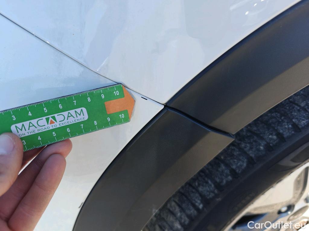  KIA  Niro KIA e- / 2016 / 5P / crossover e- 150kW (204CV) Drive (Long Range) #52