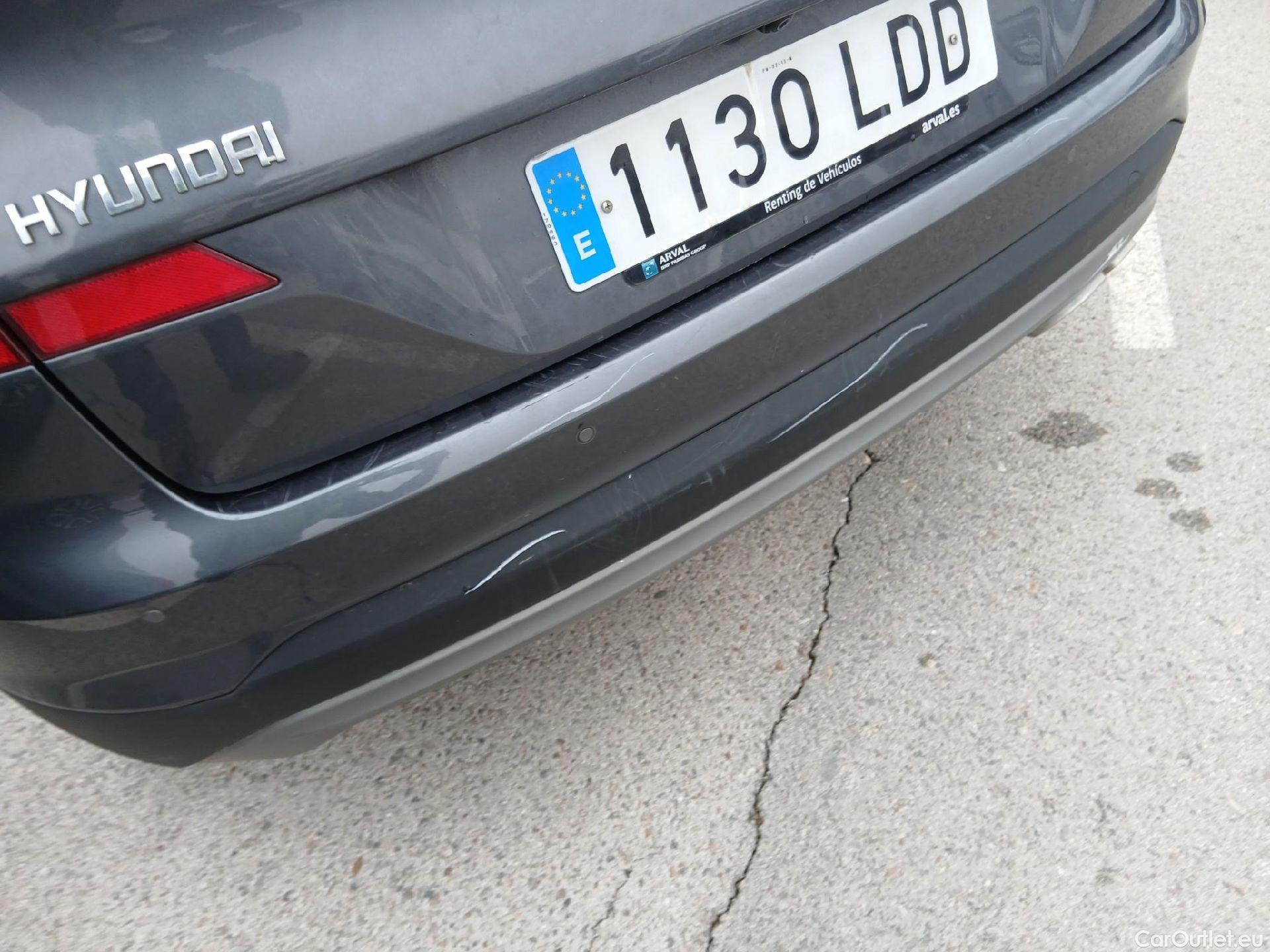  Hyundai  Tucson HYUNDAI  / 2018 / 5P / todoterreno 1.6 CRDI 85kW (116CV) 48V Tecno 4X2 #34