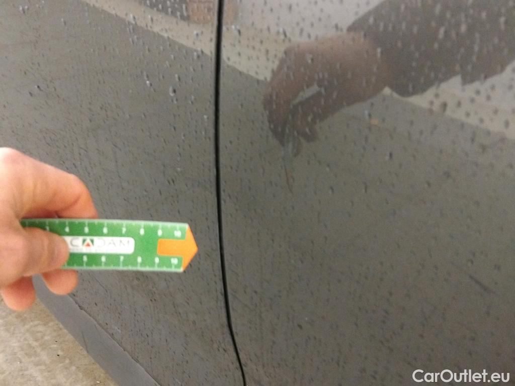  DS  DS7 DS DS 7 Crossback / 2017 / 5P / todoterreno BlueHDi DE 96kW (130CV) Auto. CHIC (AC) #16