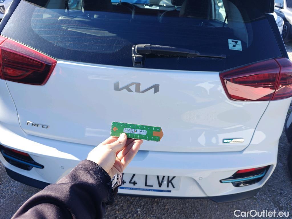  KIA  Niro KIA e- / 2016 / 5P / crossover e- 150kW (204CV) Drive (Long Range) #3