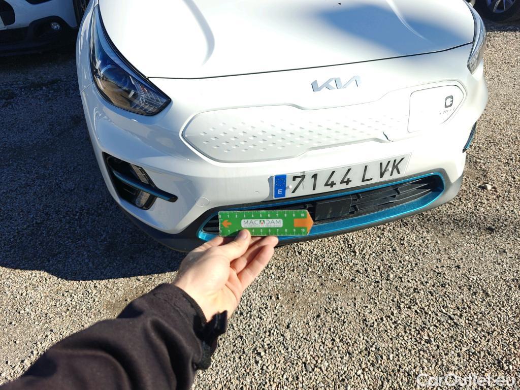  KIA  Niro KIA e- / 2016 / 5P / crossover e- 150kW (204CV) Drive (Long Range) #49