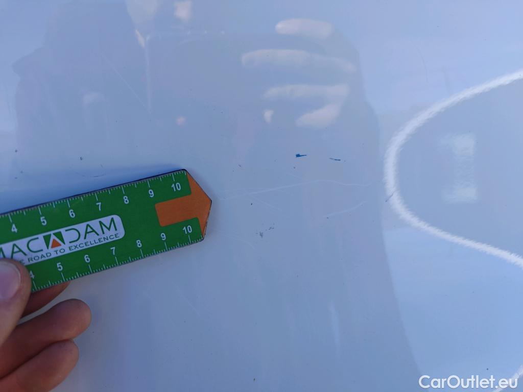  KIA  Niro KIA e- / 2016 / 5P / crossover e- 150kW (204CV) Drive (Long Range) #6