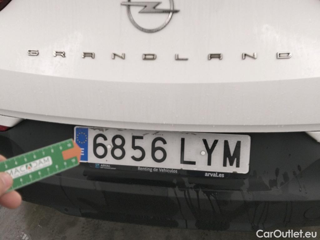  Opel   Grandland X OPEL Grandland / 2021 / 5P / todoterreno 1.5 CDTi Business Edition Auto #11