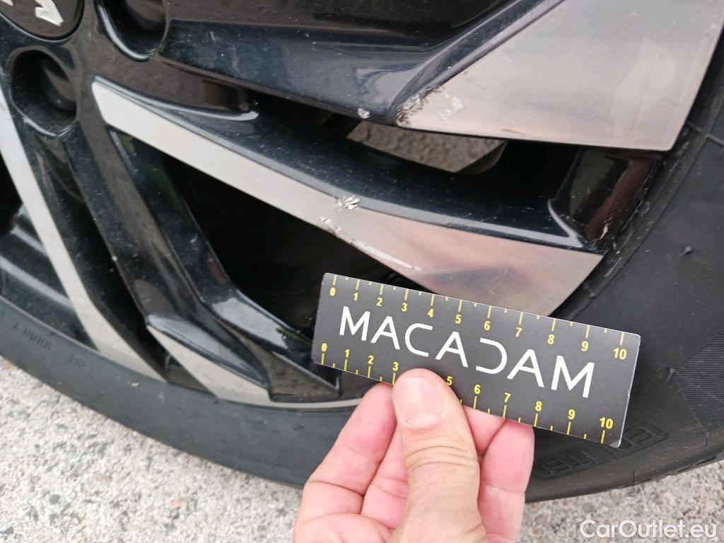  Peugeot  2008 PEUGEOT  / 2019 / 5P / todoterreno Allure Puretech 100 S&S BVM6 (CX) #2