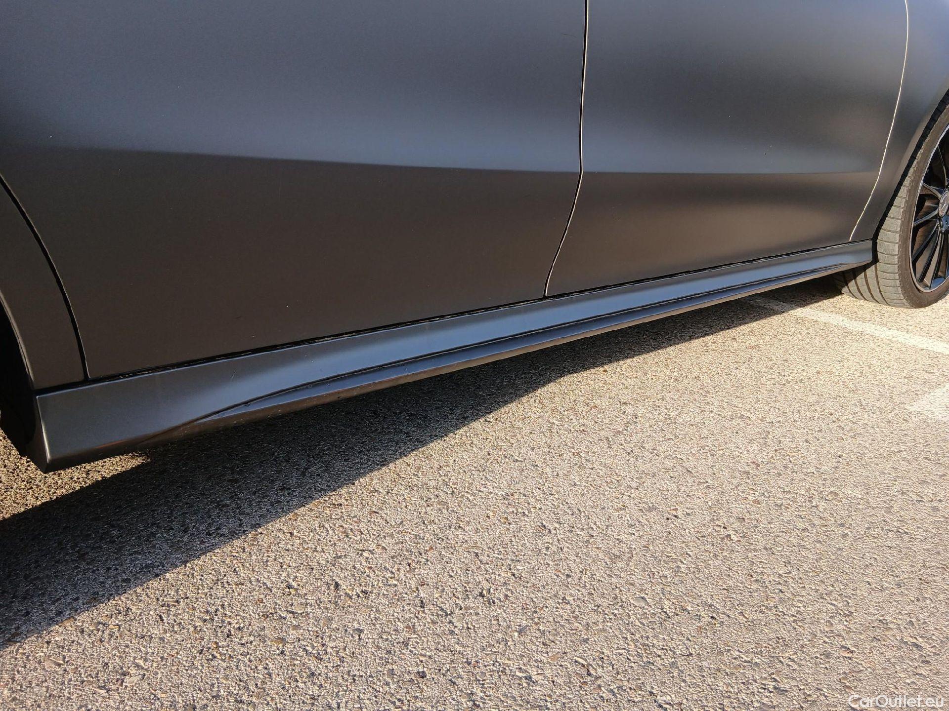  Mercedes  CLA-Klasse MERCEDES-BENZ CLA / 2019 / 5P / familiar CLA 250 e Shooting Brake #29