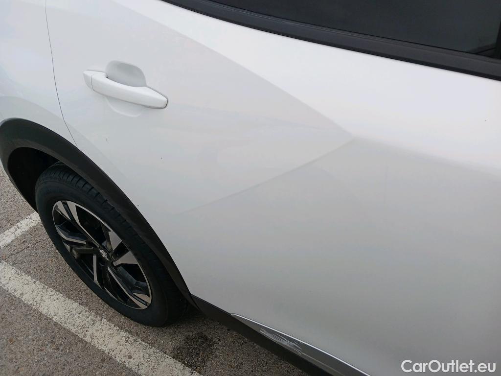  Peugeot  2008 PEUGEOT  / 2019 / 5P / todoterreno Allure Puretech 100 S&S BVM6 (CX) #9