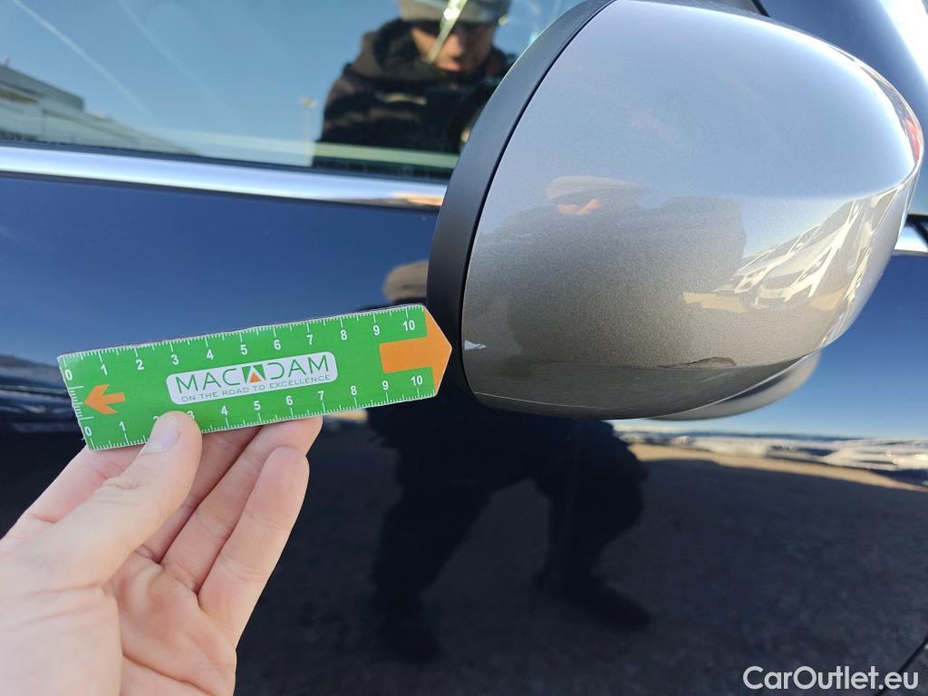  Mini  Countryman MINI  / 2020 / 5P / berlina con portón Cooper S E ALL4 #40