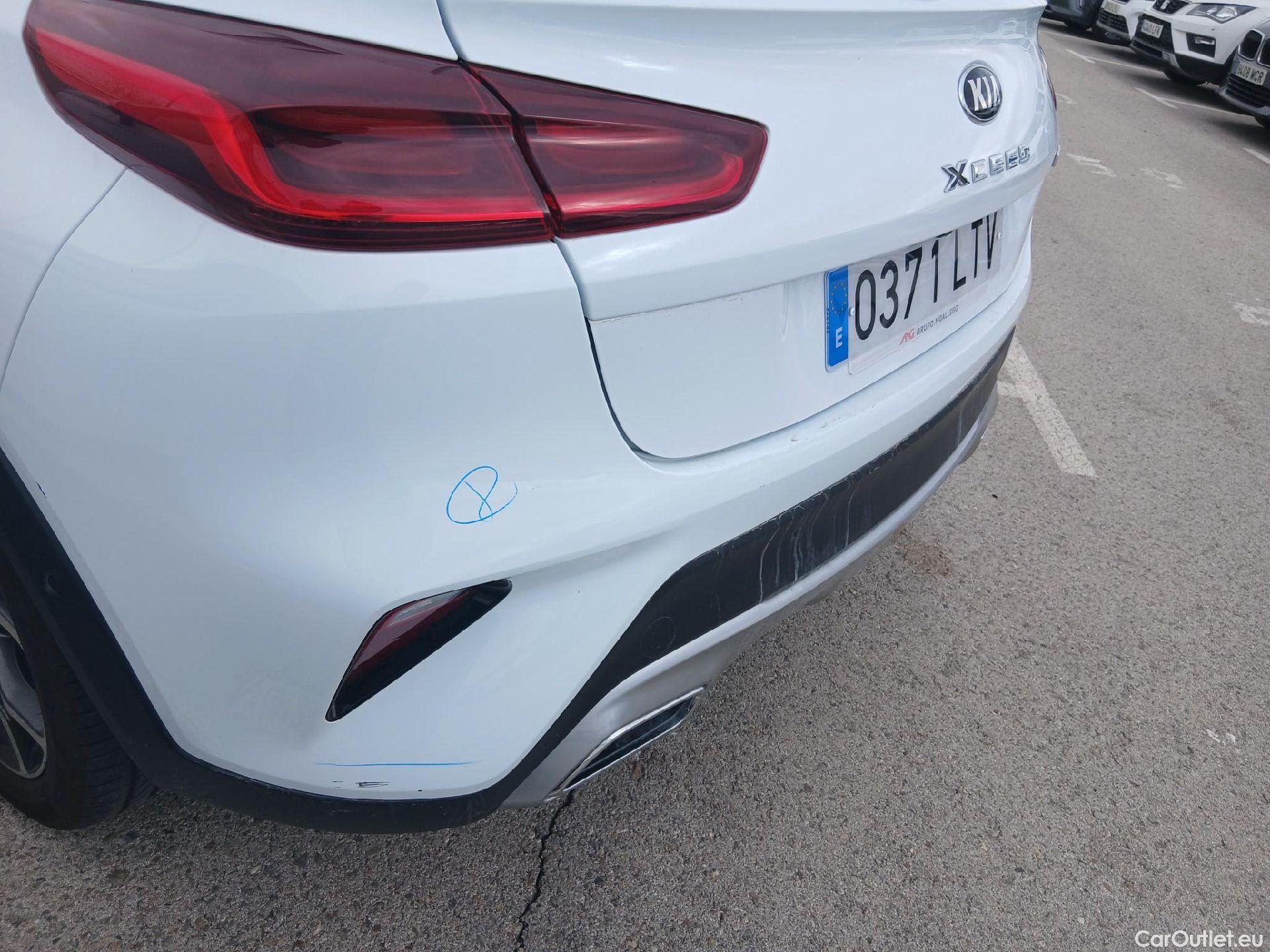  KIA  XCeed KIA  / 2019 / 5P / todoterreno 1.6 GDi PHEV 104kW (141CV) eMotion #15