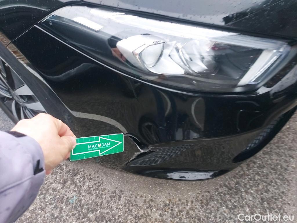  Mercedes  A-Klasse MERCEDES-BENZ Clase A / 2018 / 5P / berlina con portón A 250 e #3