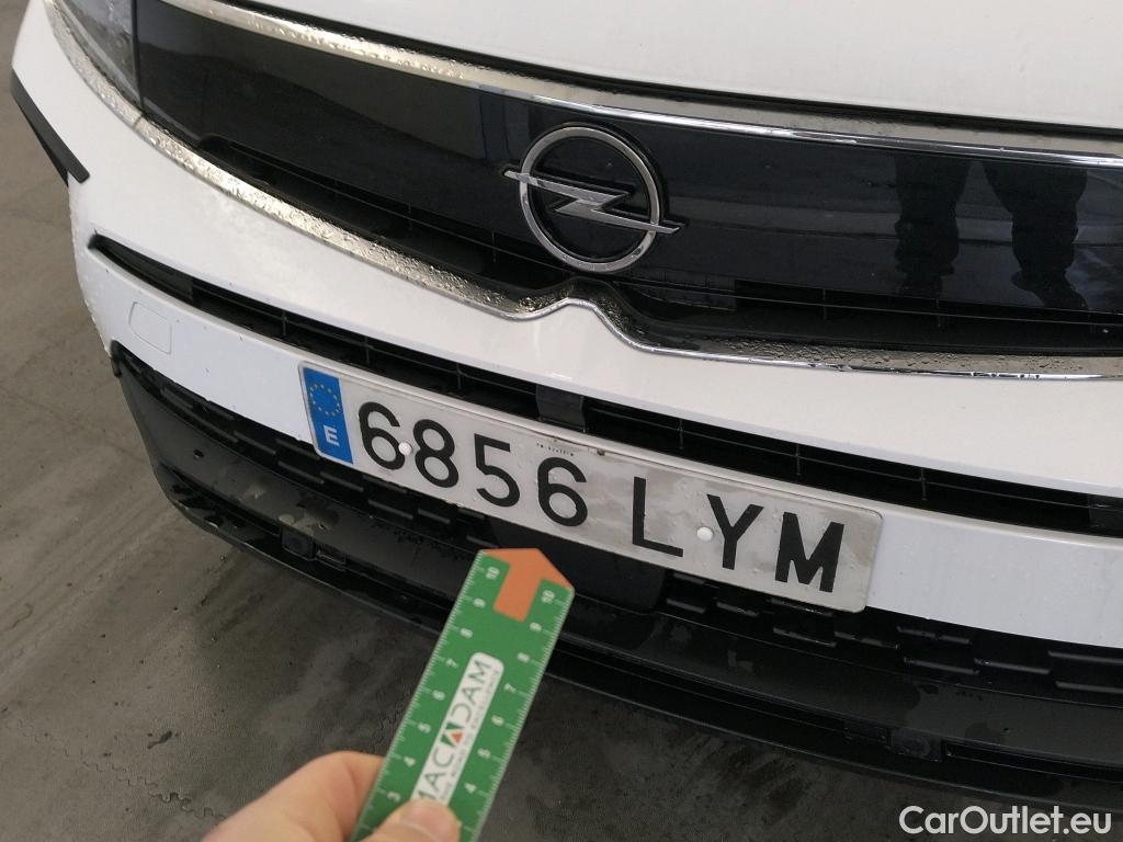  Opel   Grandland X OPEL Grandland / 2021 / 5P / todoterreno 1.5 CDTi Business Edition Auto #10