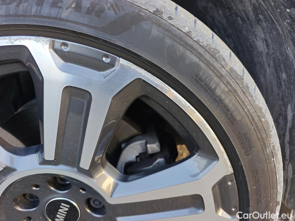  Mini  Countryman MINI  / 2020 / 5P / berlina con portón Cooper S E ALL4 #6