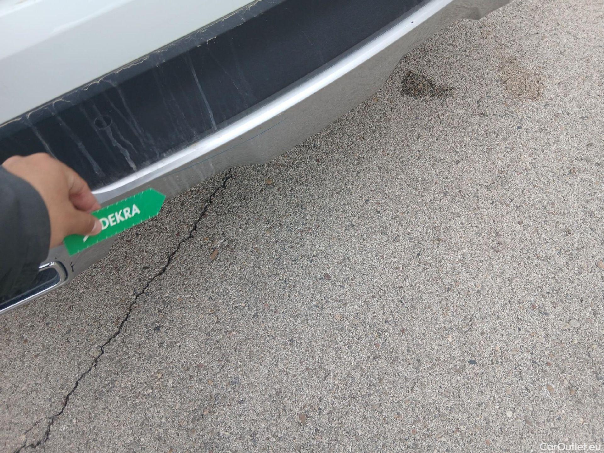  KIA  XCeed KIA  / 2019 / 5P / todoterreno 1.6 GDi PHEV 104kW (141CV) eMotion #16