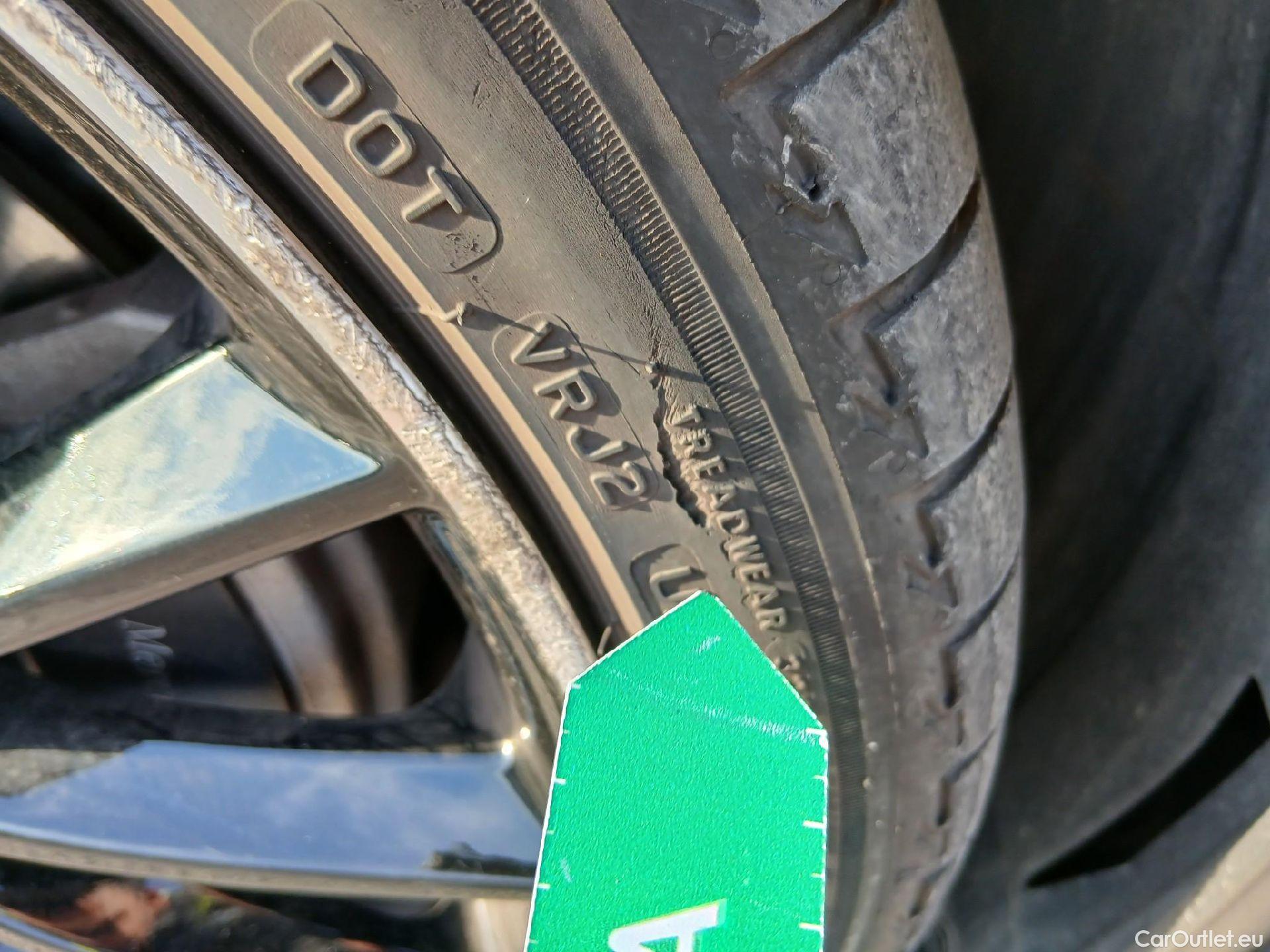  Mercedes  CLA-Klasse MERCEDES-BENZ CLA / 2019 / 5P / familiar CLA 250 e Shooting Brake #33