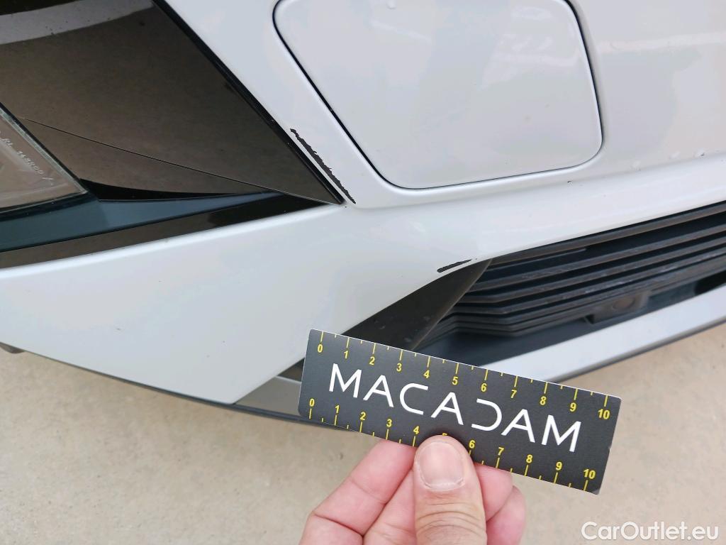  Peugeot  2008 PEUGEOT  Allure Puretech 100 S&S 6 Vel. MAN #8