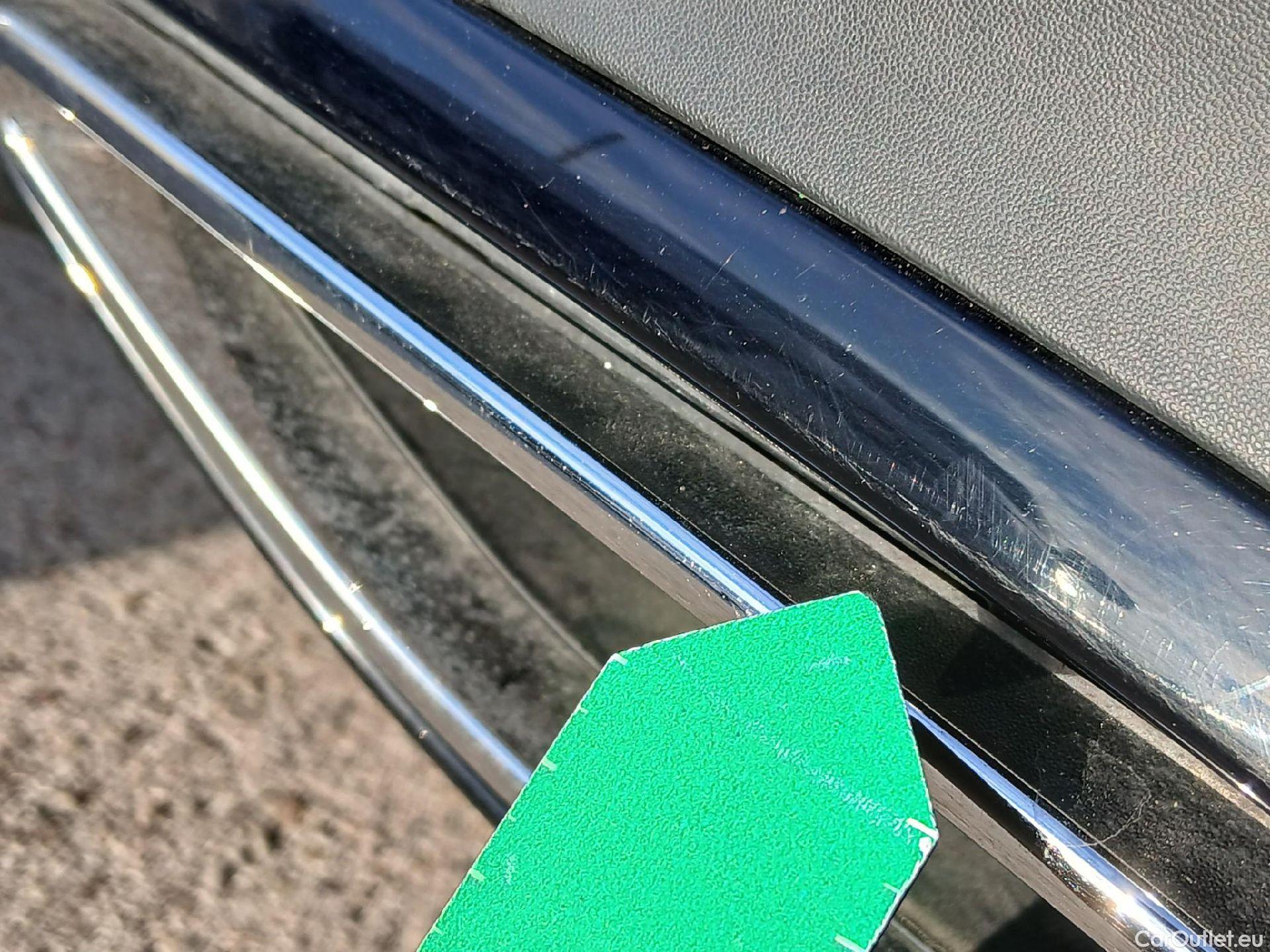  Mercedes  CLA-Klasse MERCEDES-BENZ CLA / 2019 / 5P / familiar CLA 250 e Shooting Brake #23