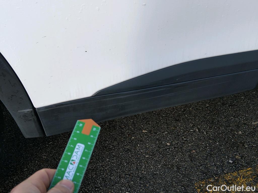  Peugeot  2008  Active Pack 1.5 HDi 110CV MT6 E6d #10