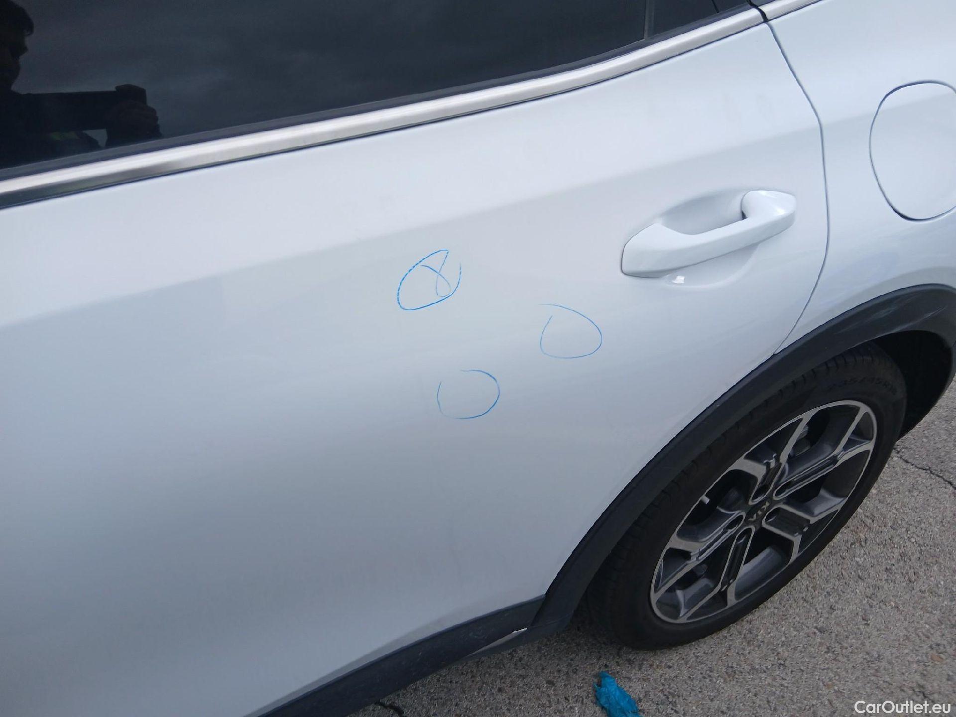  KIA  XCeed KIA  / 2019 / 5P / todoterreno 1.6 GDi PHEV 104kW (141CV) eMotion #12