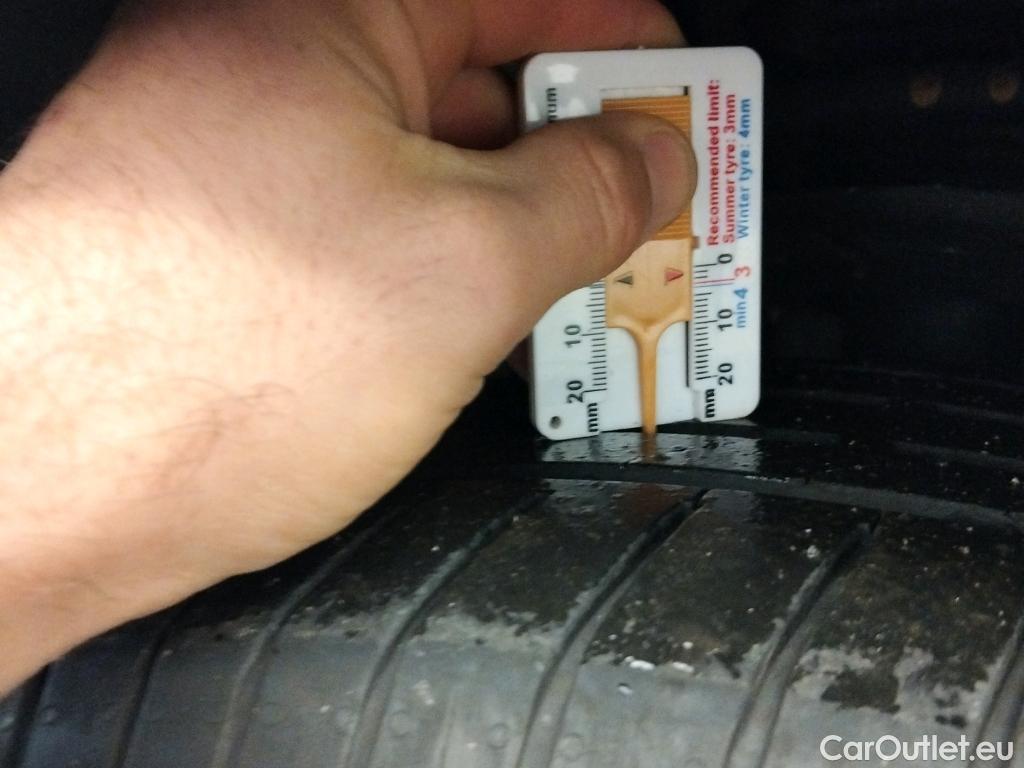  Opel   Grandland X OPEL Grandland / 2021 / 5P / todoterreno 1.5 CDTi Business Edition Auto #2