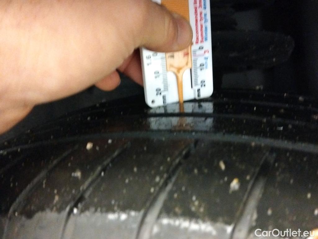  Opel   Grandland X OPEL Grandland / 2021 / 5P / todoterreno 1.5 CDTi Business Edition Auto #4