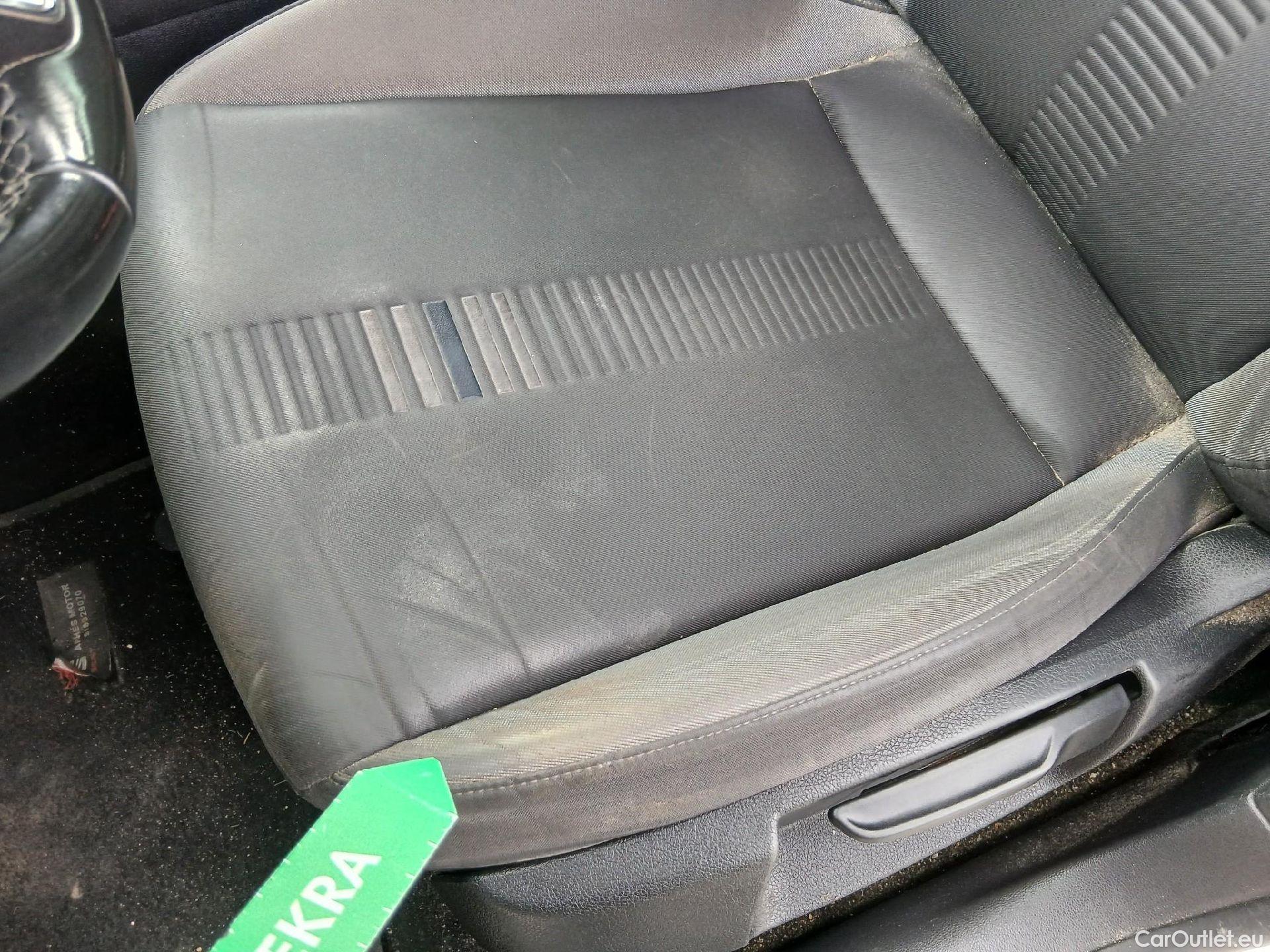  Seat  Leon SEAT León / 2016 / 5P / berlina con portón 1.5 TSI 95kW (130CV) St&Sp Style Visio Edition #36