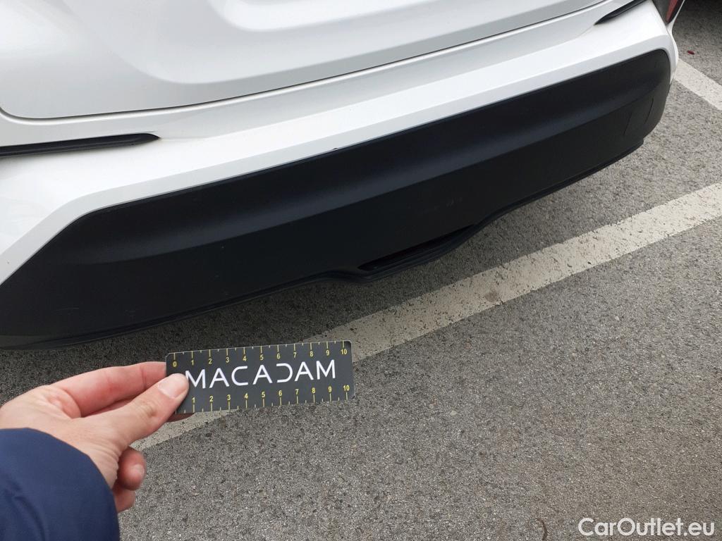  Toyota  C-HR TOYOTA  / 2019 / 5P / todoterreno 1.8 125H Active #8