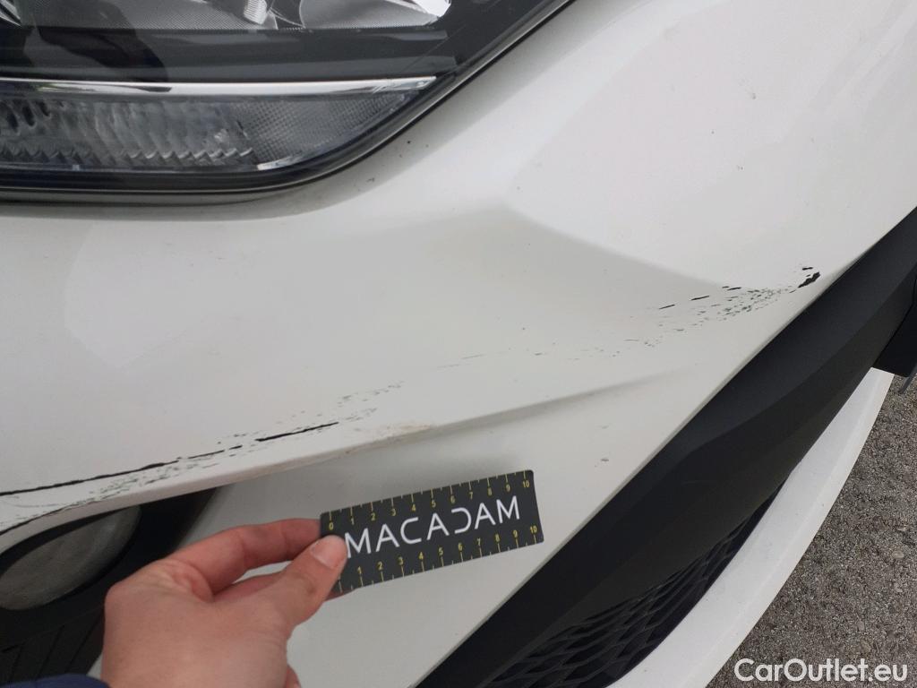  Toyota  C-HR TOYOTA  / 2019 / 5P / todoterreno 1.8 125H Active #6