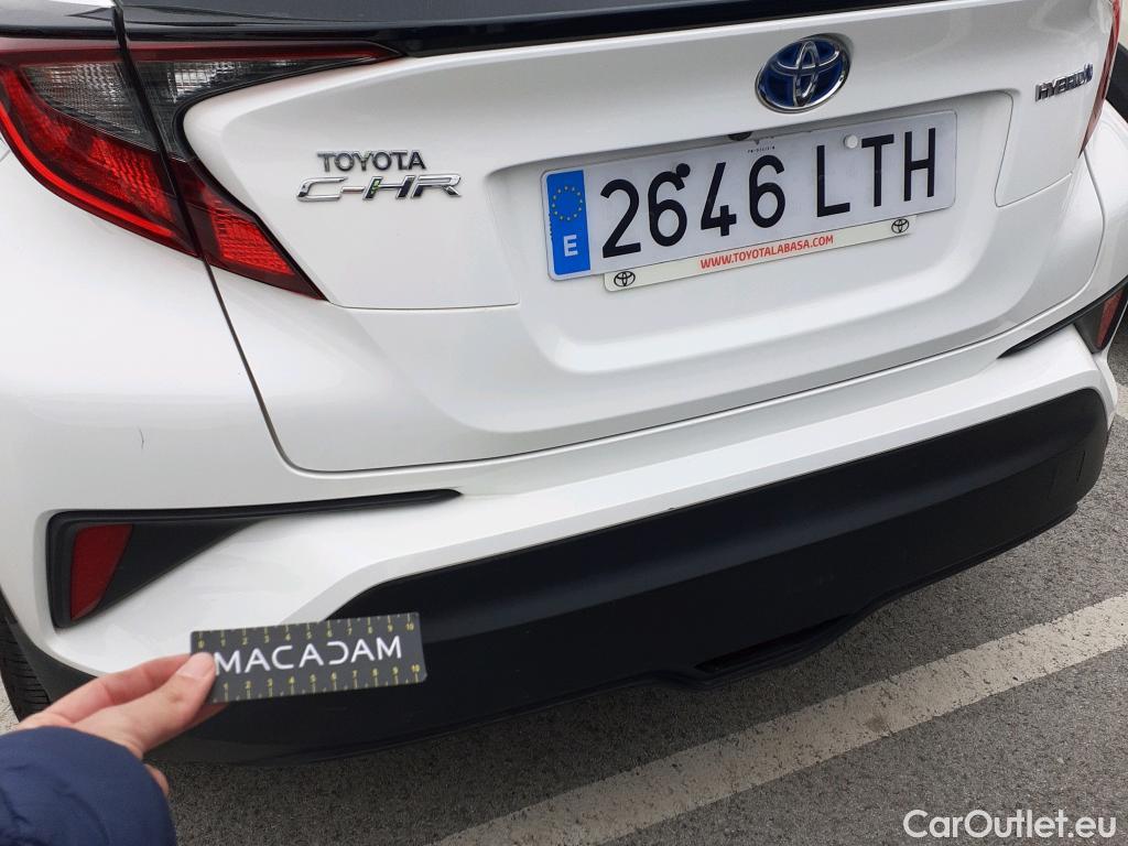  Toyota  C-HR TOYOTA  / 2019 / 5P / todoterreno 1.8 125H Active #12