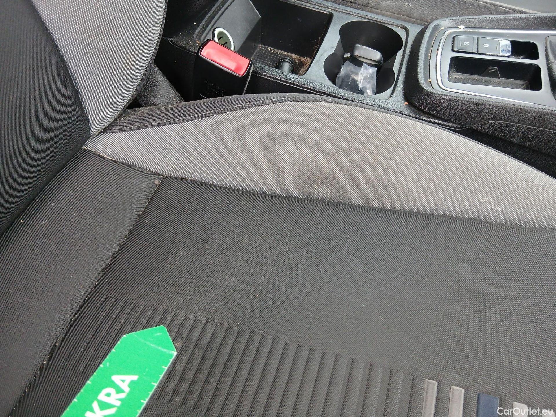  Seat  Leon SEAT León / 2016 / 5P / berlina con portón 1.5 TSI 95kW (130CV) St&Sp Style Visio Edition #41