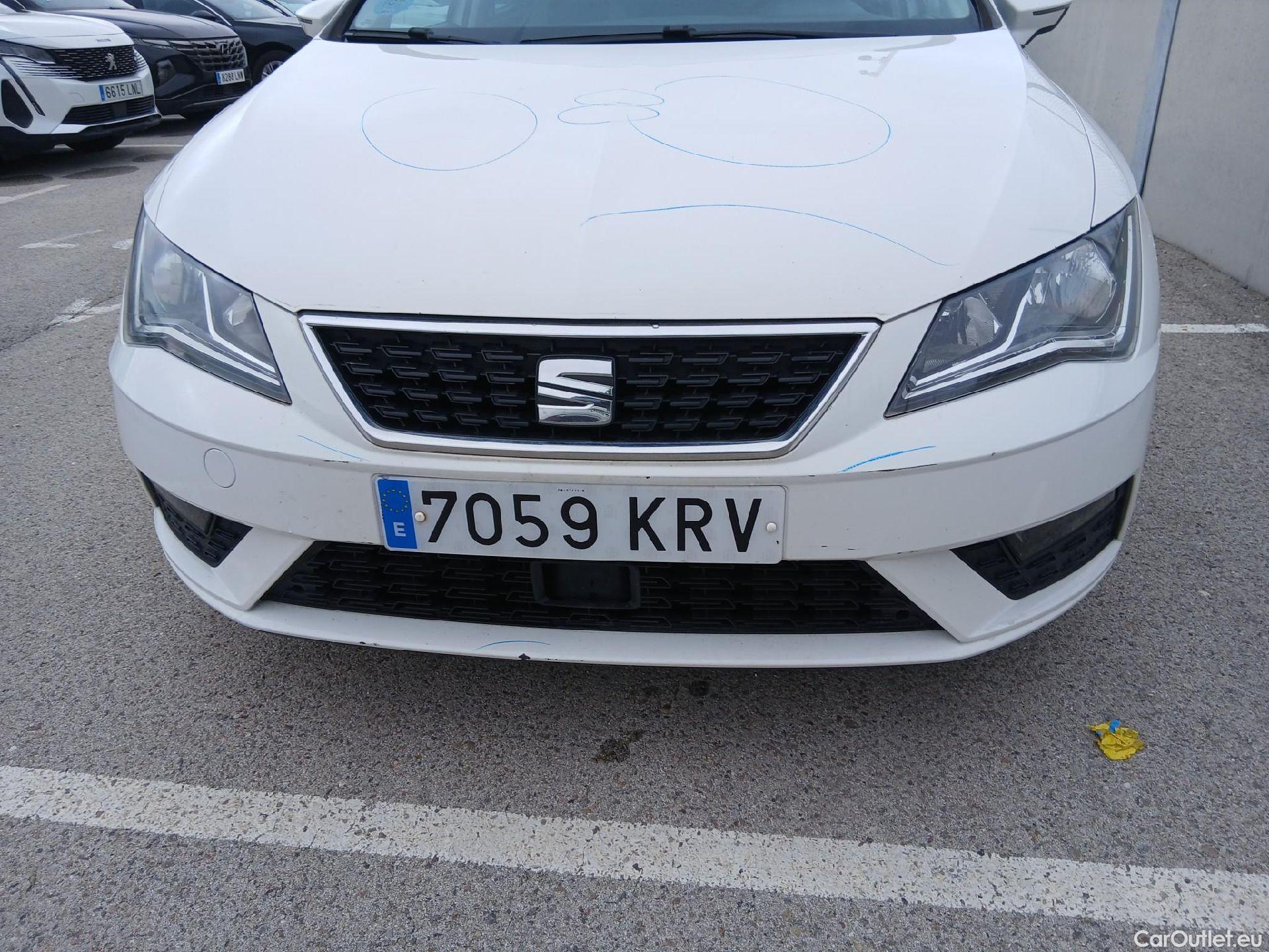  Seat  Leon SEAT León / 2016 / 5P / berlina con portón 1.5 TSI 95kW (130CV) St&Sp Style Visio Edition #5