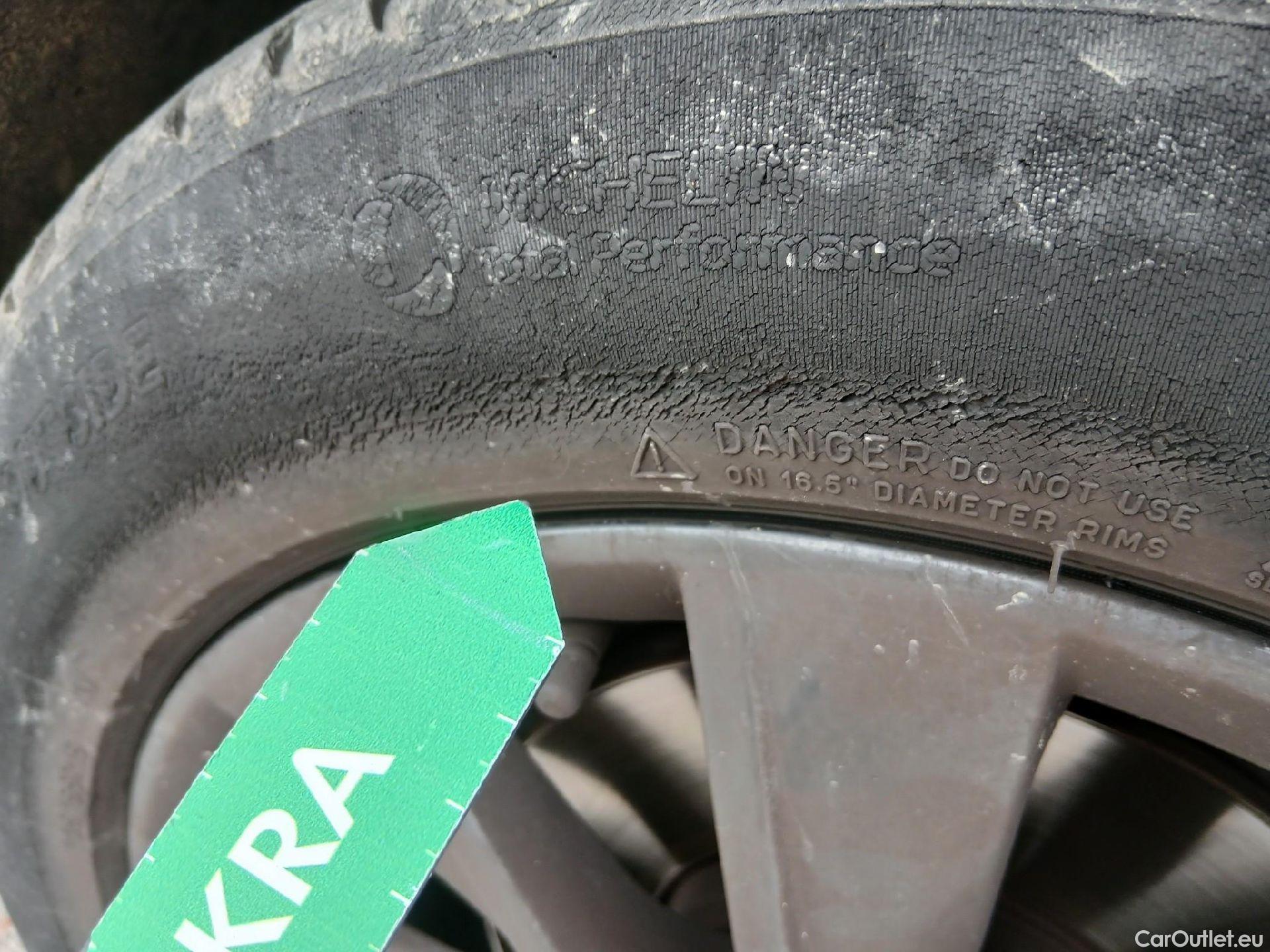  Seat  Leon SEAT León / 2016 / 5P / berlina con portón 1.5 TSI 95kW (130CV) St&Sp Style Visio Edition #31