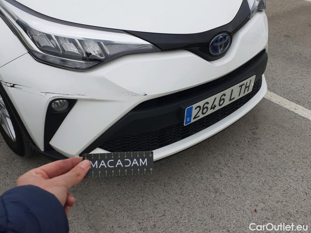  Toyota  C-HR TOYOTA  / 2019 / 5P / todoterreno 1.8 125H Active #4