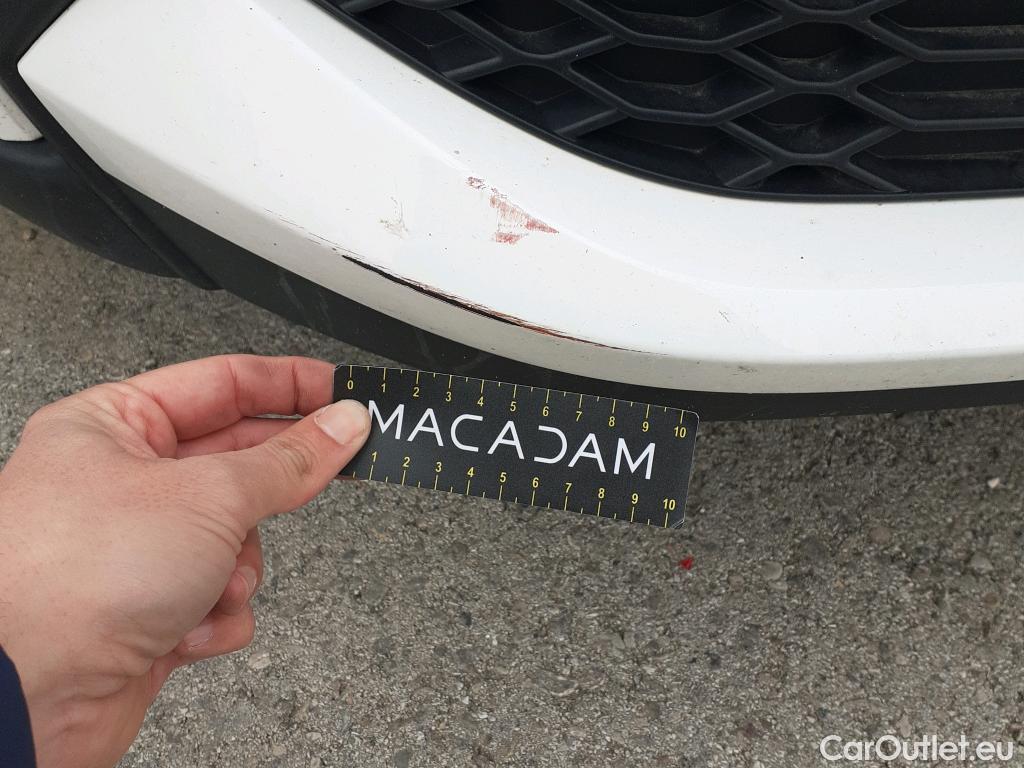  Toyota  C-HR TOYOTA  / 2019 / 5P / todoterreno 1.8 125H Active #11