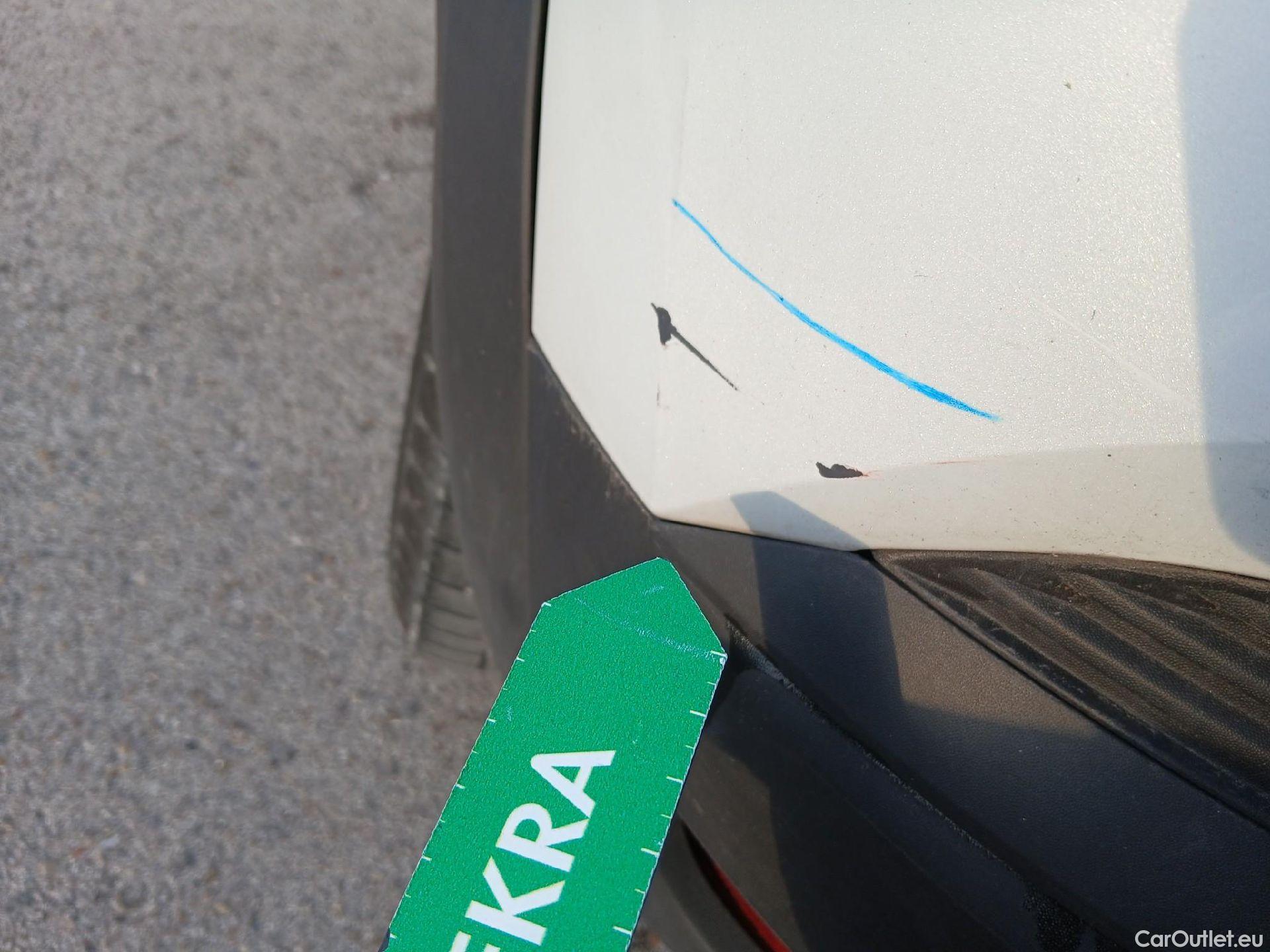  Renault  Captur RENAULT  / 2020 / 5P / todoterreno equilibre TCe 74 kW (100CV) GLP #43