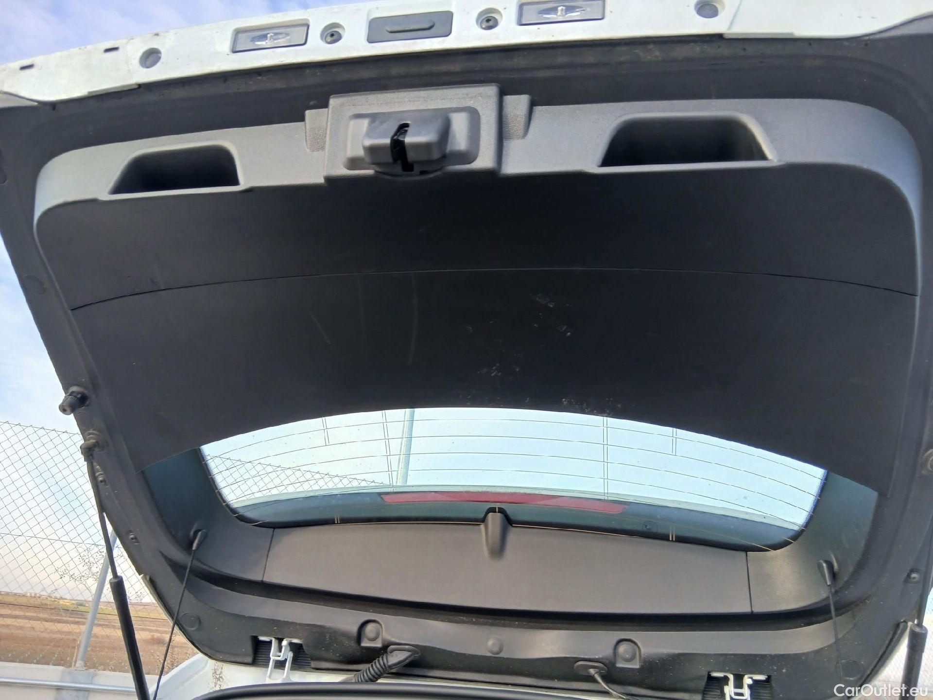  Renault  Captur RENAULT  / 2020 / 5P / todoterreno equilibre TCe 74 kW (100CV) GLP #23