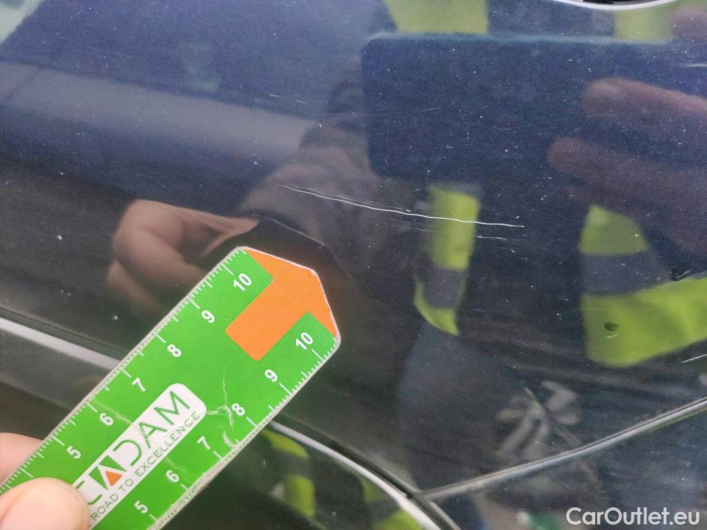  Toyota  RAV4 TOYOTA  / 2018 / 5P / todoterreno 2.5l PLUG-IN 300PH (e-CVT) Advance #8