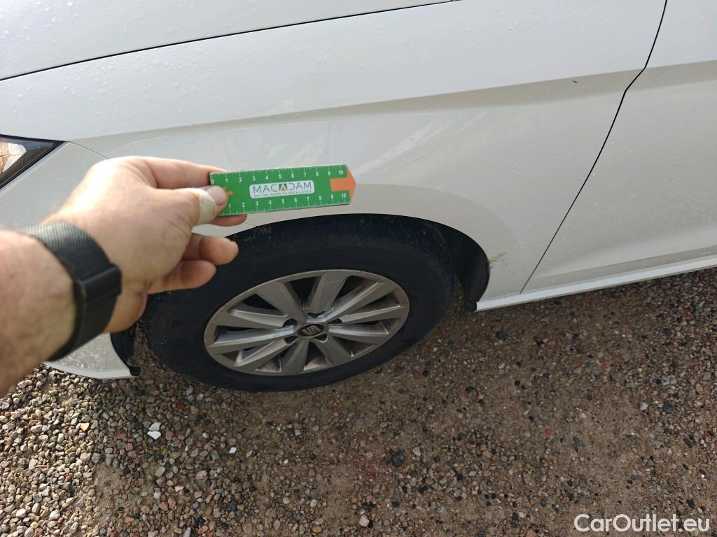  Seat  Ibiza SEAT  / 2017 / 5P / berlina con portón 1.0 TSI 81kW (110CV) Style #5