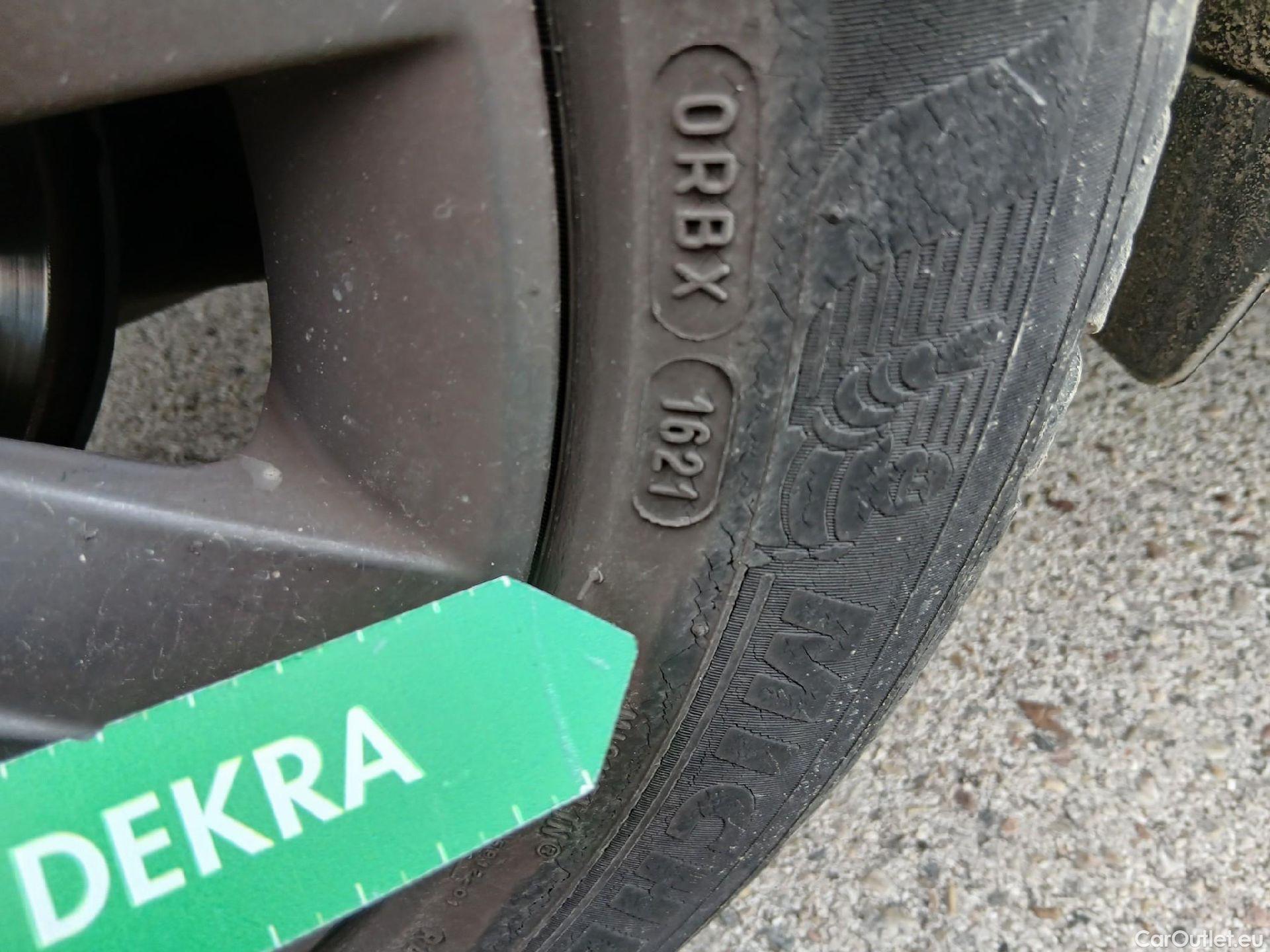  Seat  Leon SEAT León / 2016 / 5P / berlina con portón 1.5 TSI 95kW (130CV) St&Sp Style Visio Edition #29