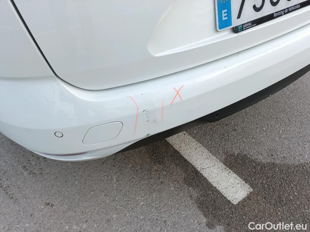  Renault  Megane RENAULT Mégane / 2015 / 5P / familiar S.T. Business Blue dCi 85kW (115CV) #3