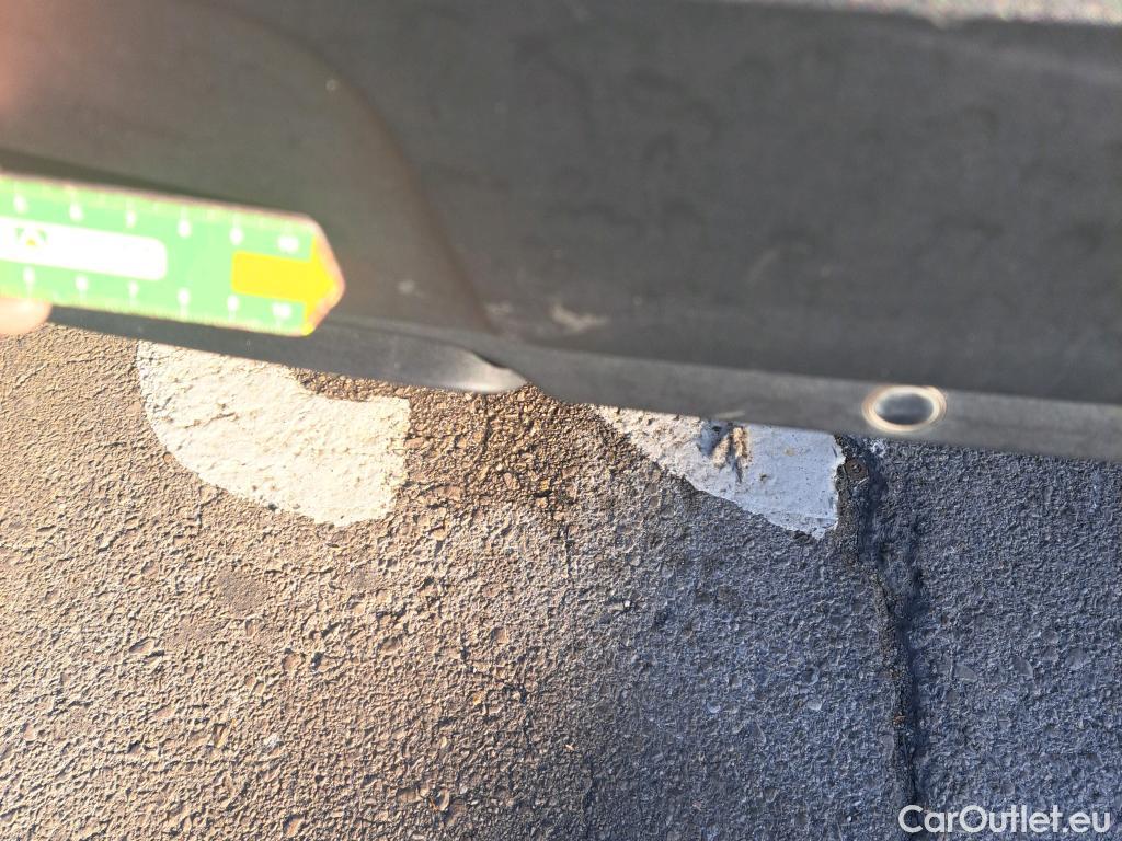  Peugeot  3008  Active Pack 1.5 HDi 130CV AT8 E6d #8