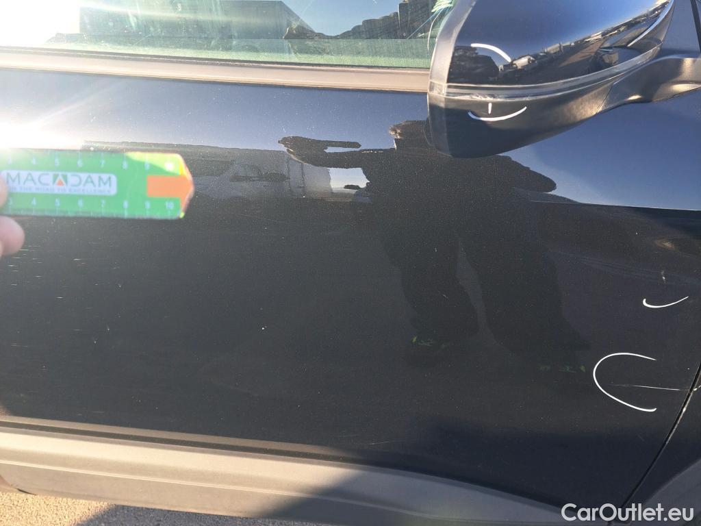  Peugeot  3008  Active Pack 1.5 HDi 130CV AT8 E6d #9