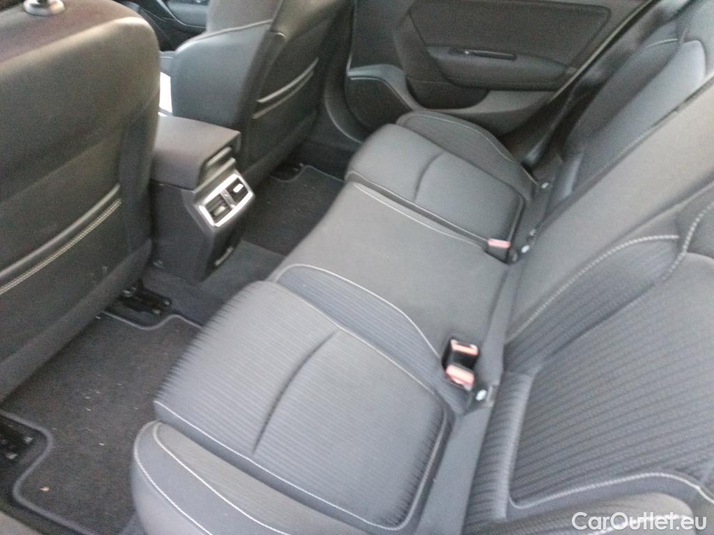  Renault  Megane RENAULT Mégane / 2015 / 5P / familiar S.T. Business Blue dCi 85kW (115CV) #9