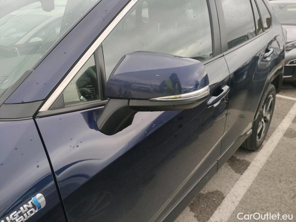  Toyota  RAV4 TOYOTA  / 2018 / 5P / todoterreno 2.5l PLUG-IN 300PH (e-CVT) Advance #20