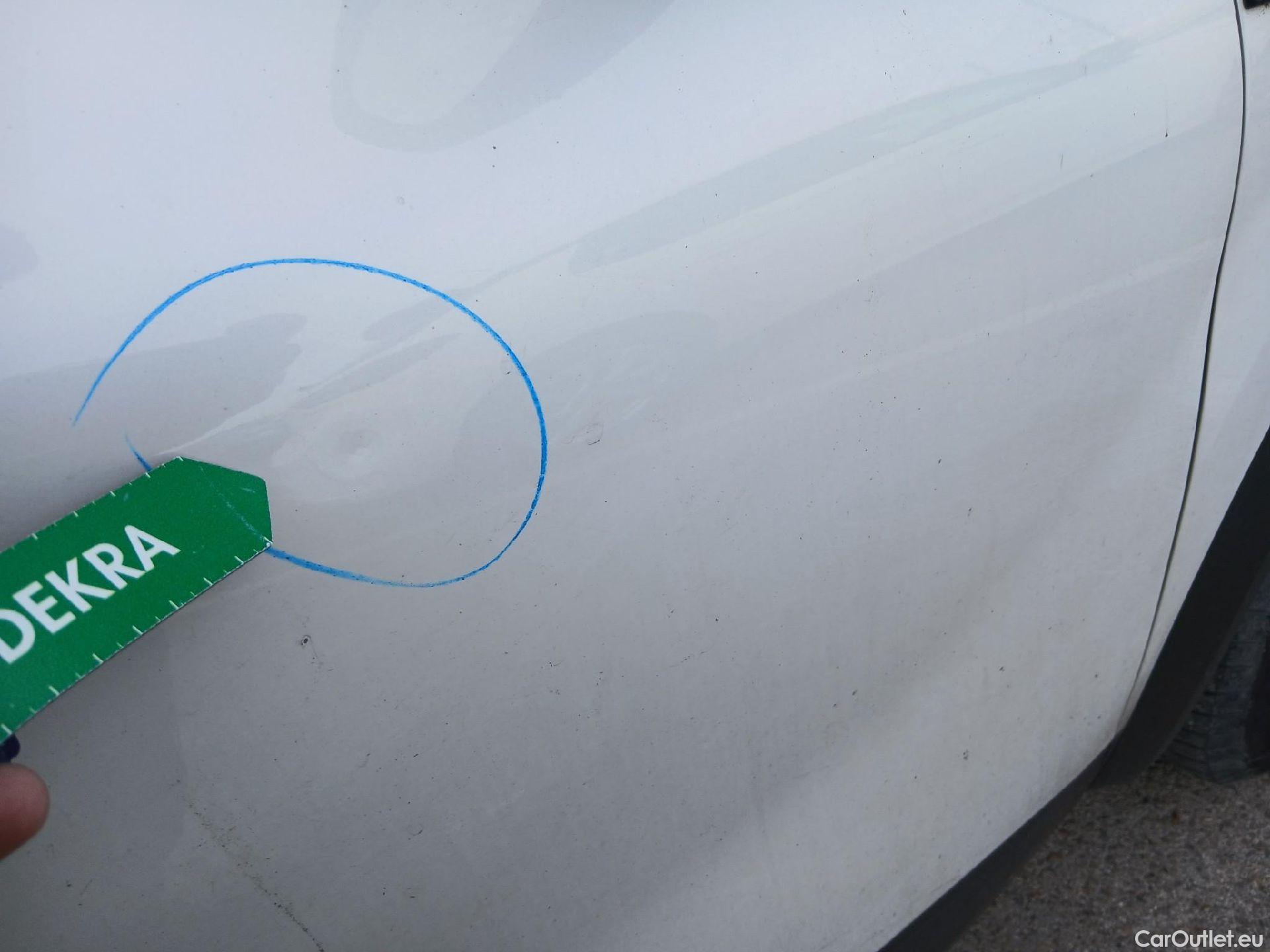  Renault  Captur RENAULT  / 2020 / 5P / todoterreno equilibre TCe 74 kW (100CV) GLP #34