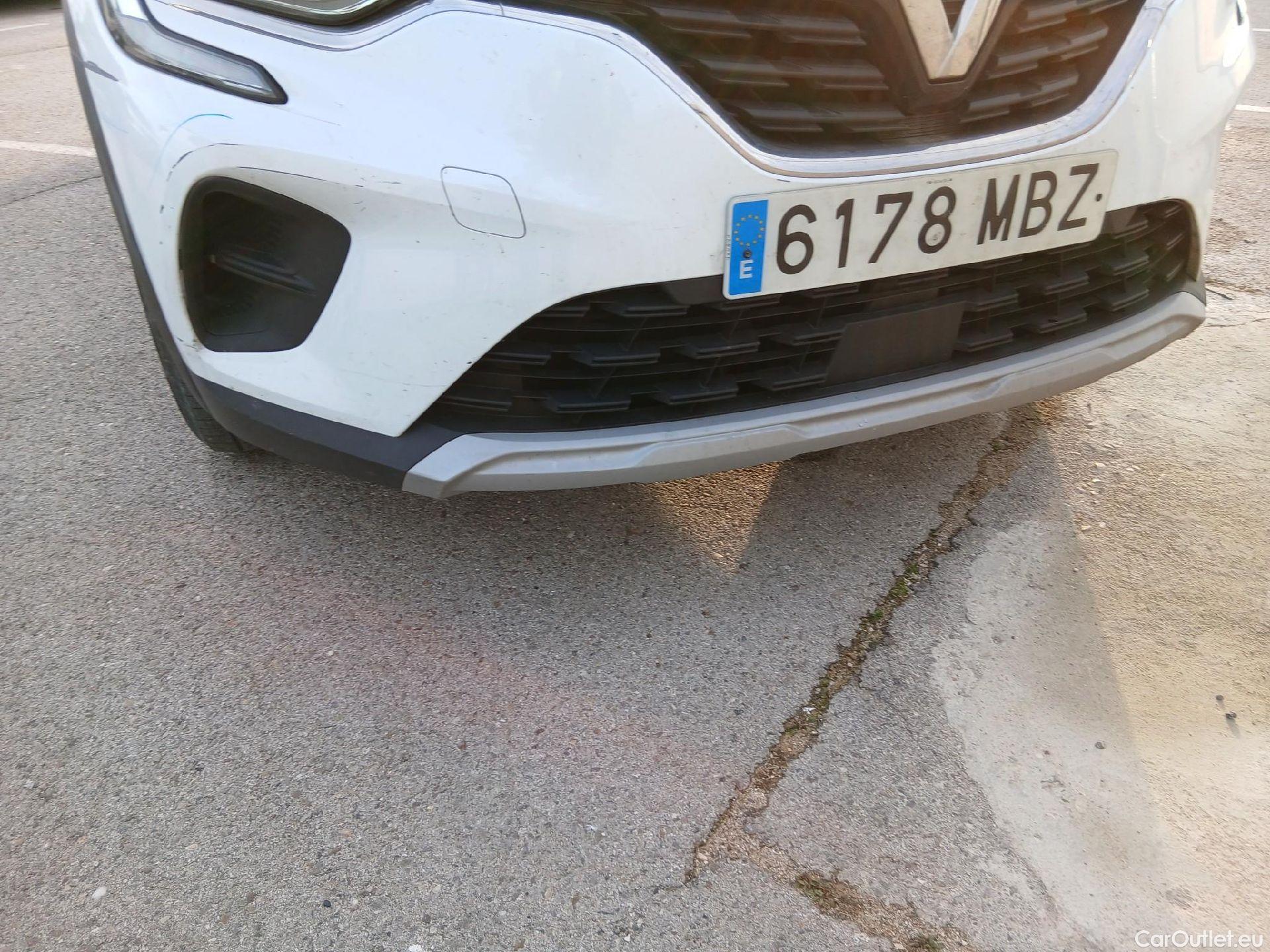  Renault  Captur RENAULT  / 2020 / 5P / todoterreno equilibre TCe 74 kW (100CV) GLP #9