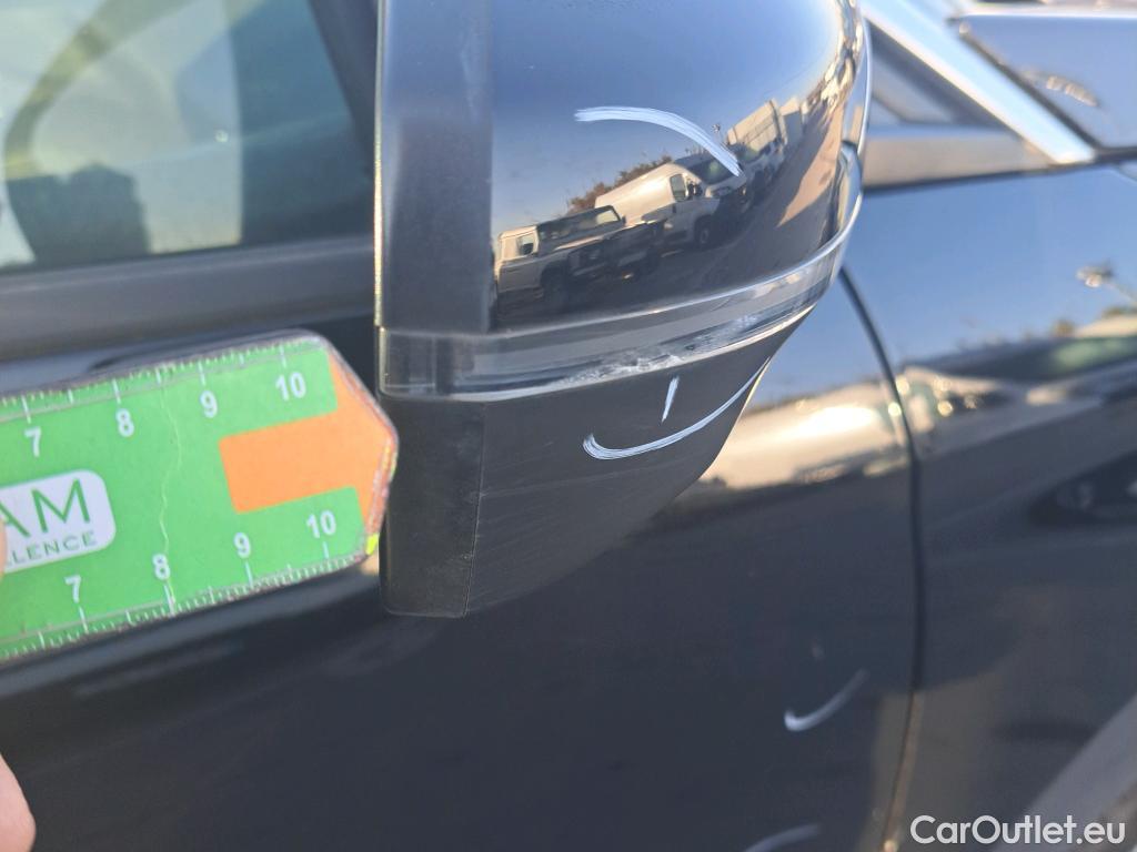  Peugeot  3008  Active Pack 1.5 HDi 130CV AT8 E6d #19