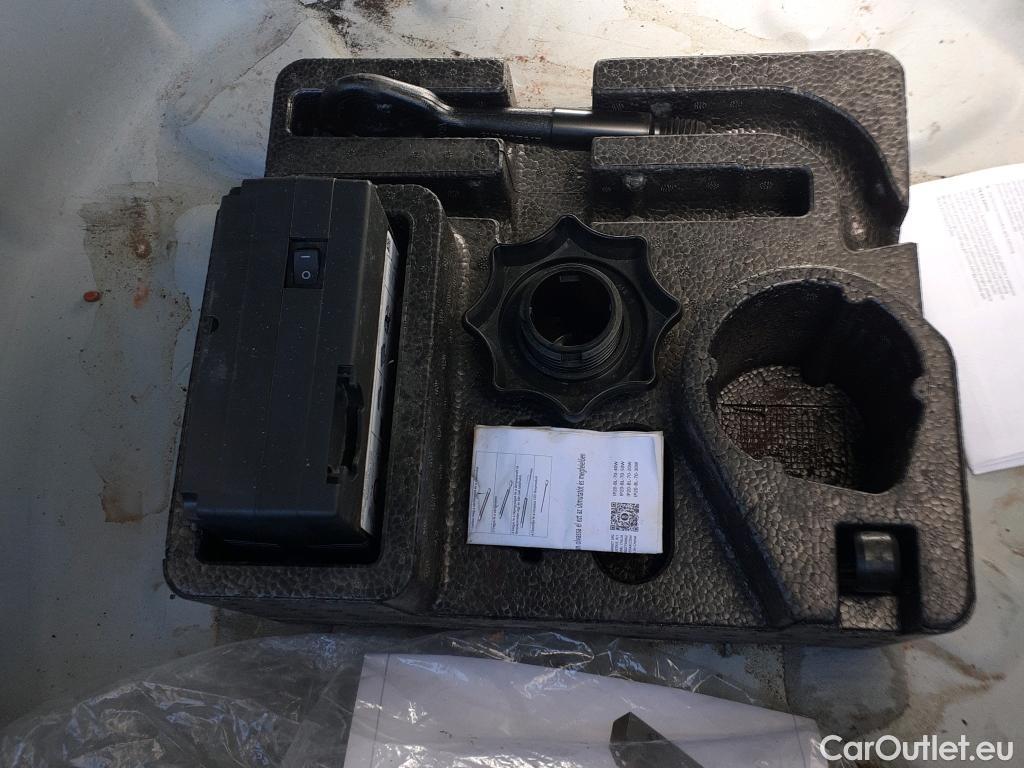  Seat  Arona SEAT  / 2017 / 5P / todoterreno 1.0 TSI 81kW (110CV) Style Plus (AC) #8