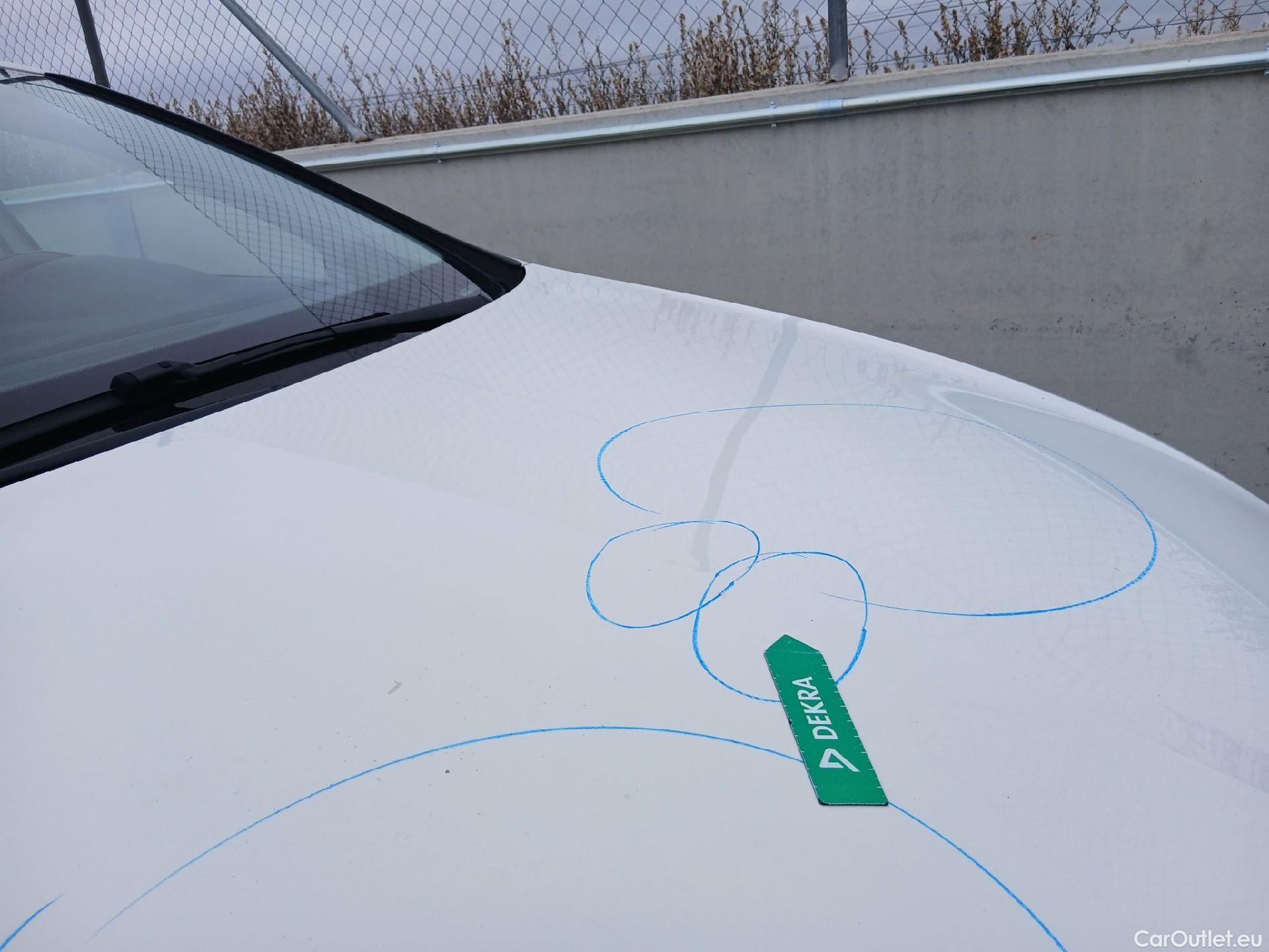  Seat  Leon SEAT León / 2016 / 5P / berlina con portón 1.5 TSI 95kW (130CV) St&Sp Style Visio Edition #2