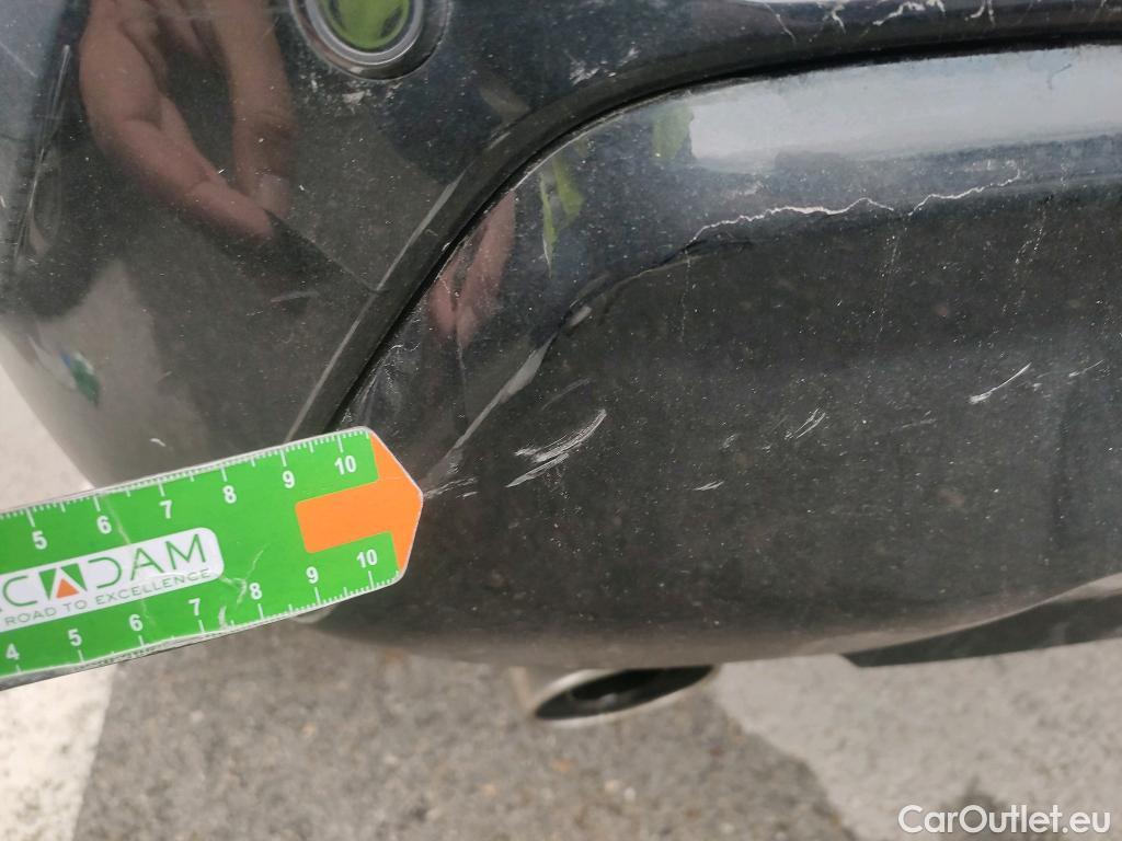  Toyota  RAV4 TOYOTA  / 2018 / 5P / todoterreno 2.5l PLUG-IN 300PH (e-CVT) Advance #17