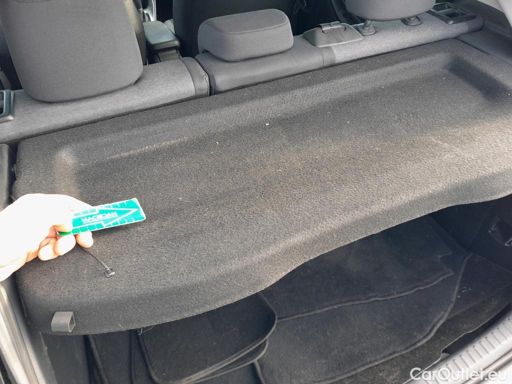  Toyota  Yaris TOYOTA  / 2020 / 5P / berlina con portón 1.5 120H Active Tech #12